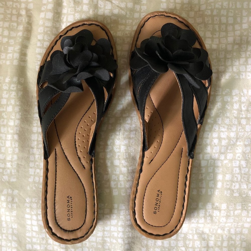 Sonoma Cushion Black Flower Leather Sandals | 8.5